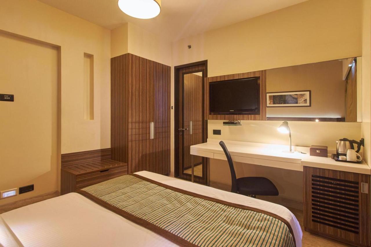 Residency Sarovar Portico Mumbai Eksteriør bilde