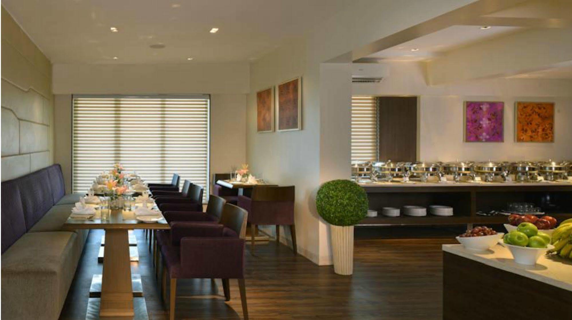 Residency Sarovar Portico Mumbai Eksteriør bilde
